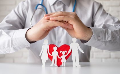 Egészslgügyi szolgáltatást finanszírozó biztosítások